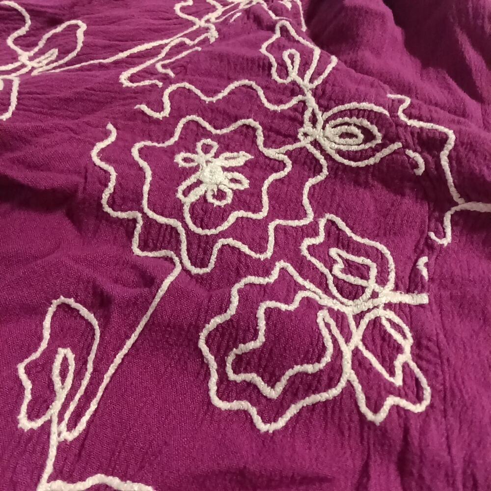 Catherines 2X Purple Floral Embroidered Blouse Keyhole Neck 3/4 Sleeve Boho Top - Picture 3 of 8